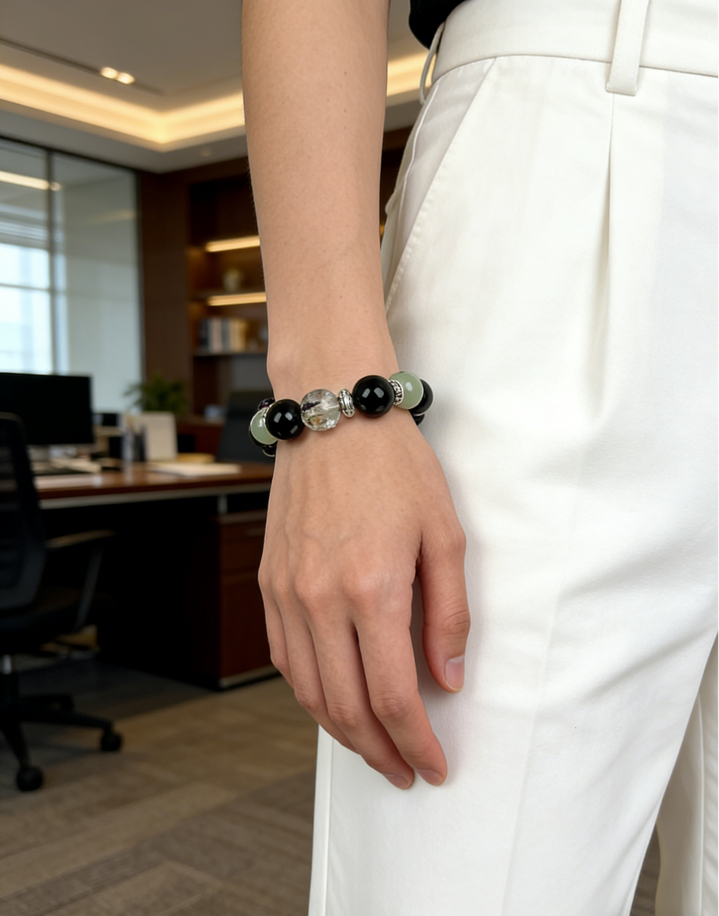 Protection & Calm Crystal Bracelet – Guard Aura, Stabilize Energy