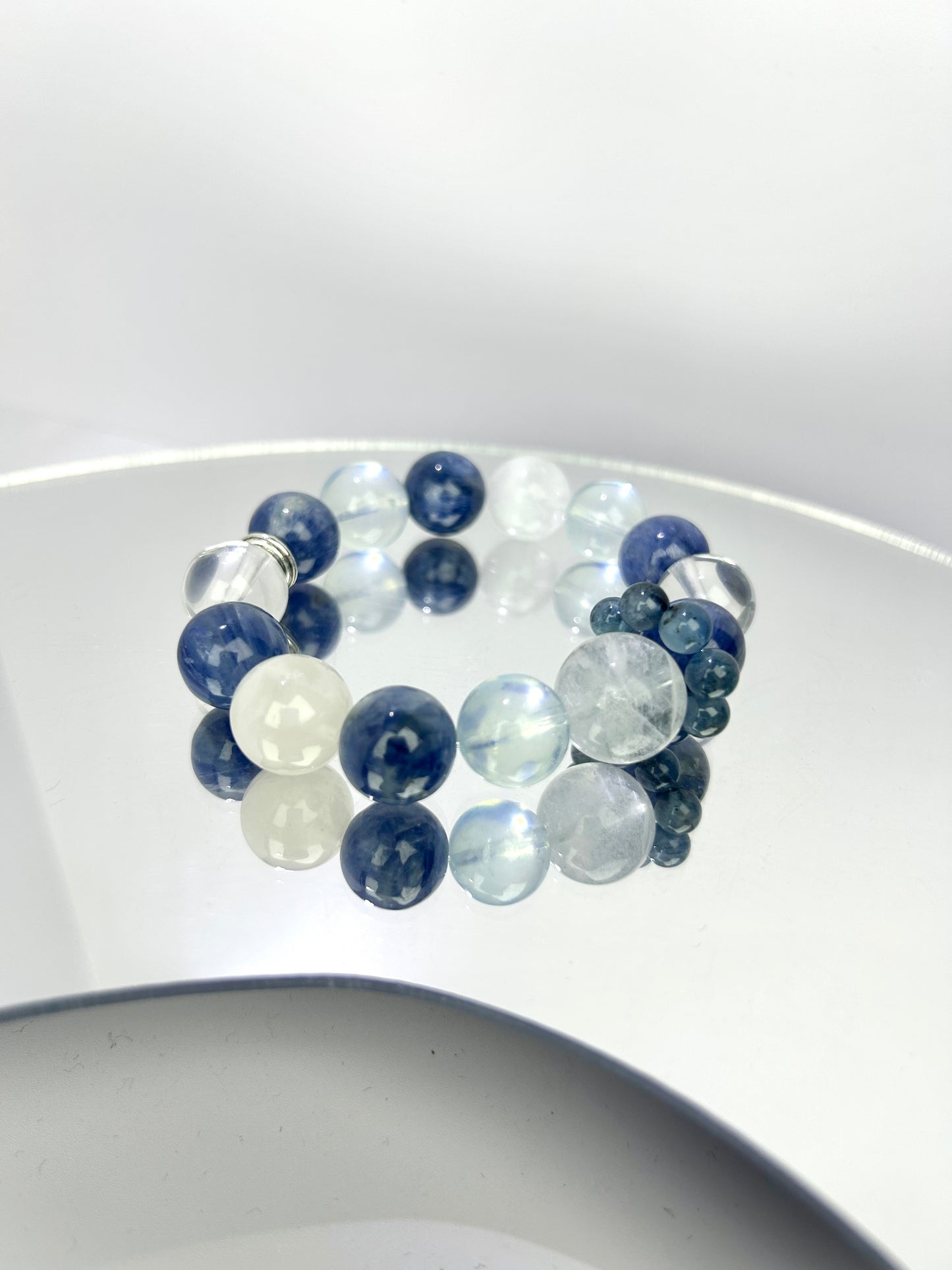 Calm & Clarity Crystal Bracelet – Soothe Mind, Enhance Wisdom