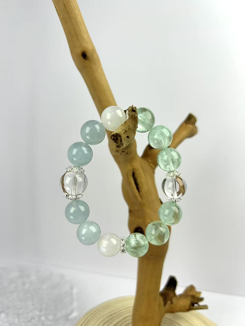 Cleansing Calm Crystal Bracelet (Fluorite, Aquamarine, Moonstone, Clear Quartz) – Purify & Soothe